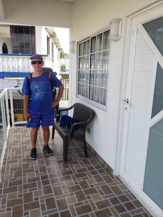 Apartamentos Turisticos Buena Vista San Andrés Exteriör bild