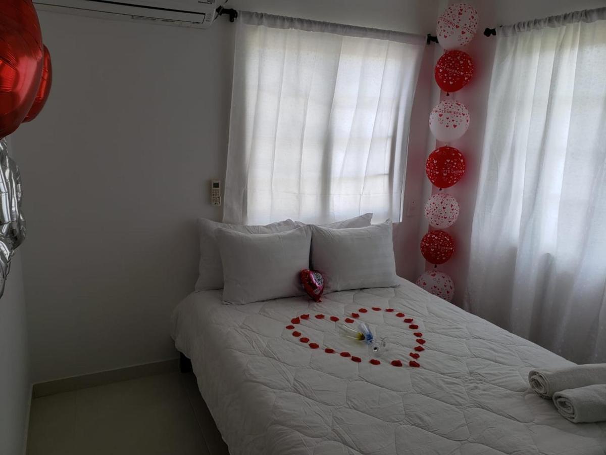 Apartamentos Turisticos Buena Vista San Andrés Exteriör bild